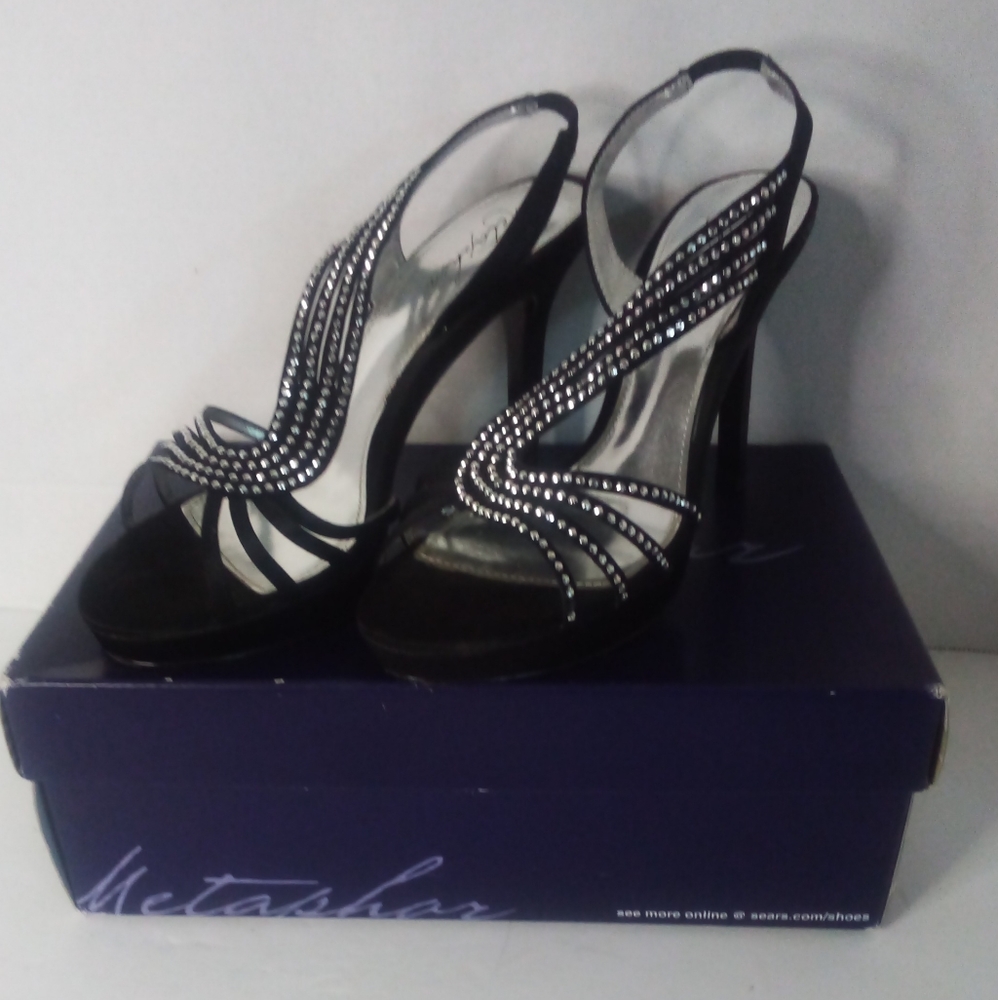 Woman's 8.5 M Black Strappy Heel
